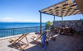 Ionian Kaizer Boutique